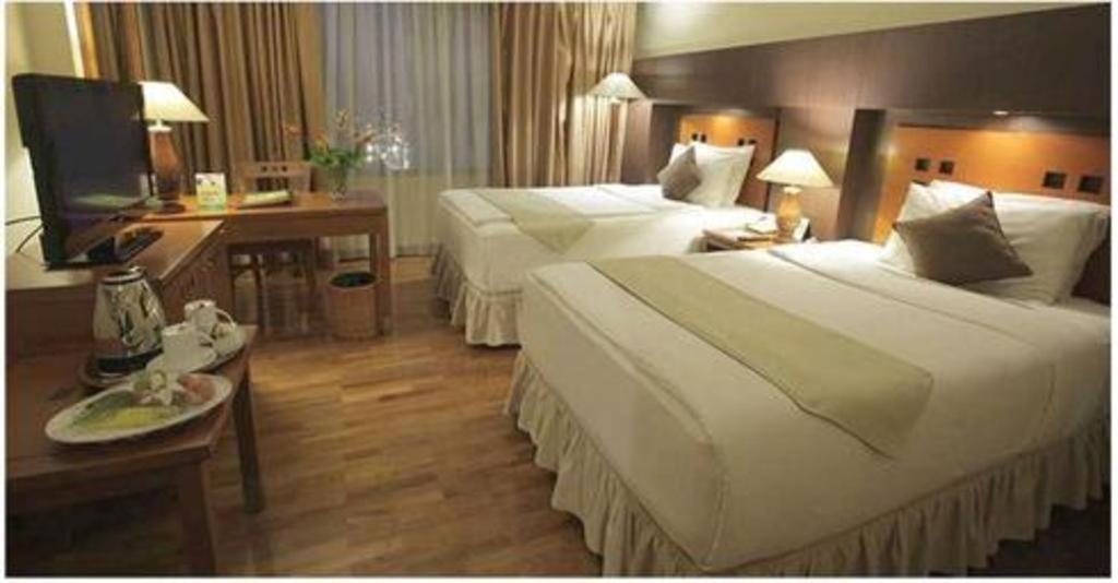 Oasis Amir Hotel Jakarta